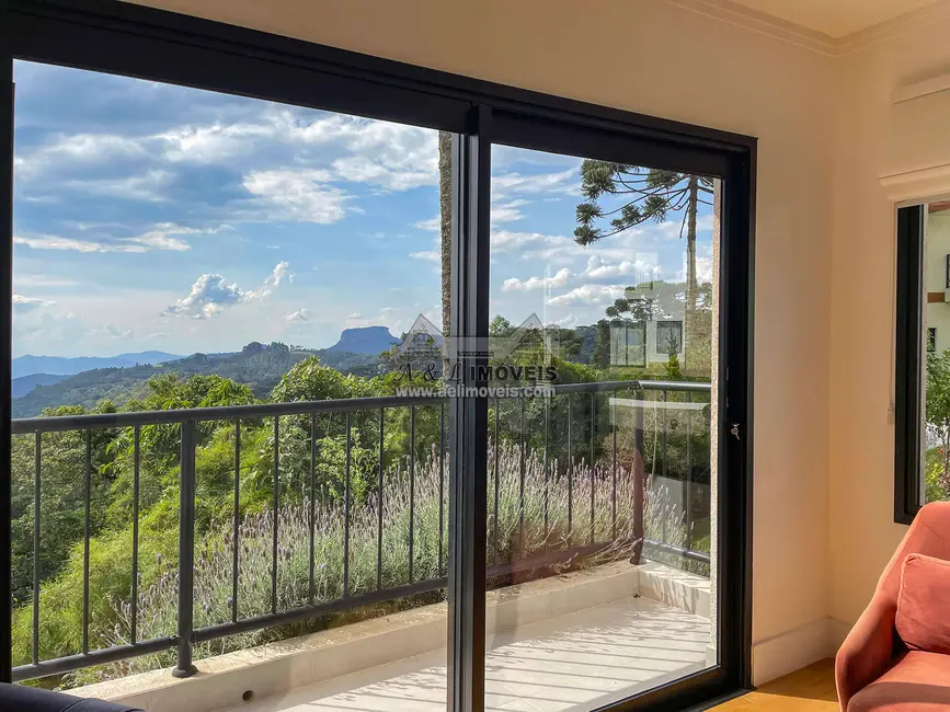 Foto 6 de Casa de Condomínio com 4 quartos à venda, 257m2 em Campos Do Jordao - SP