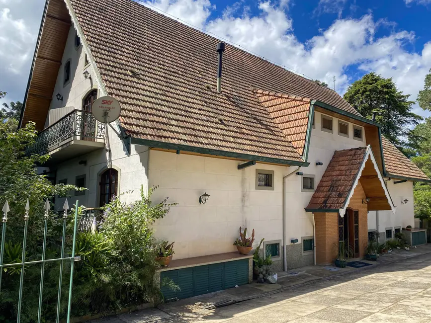 Foto 2 de Apartamento com 1 quarto à venda, 33m2 em Campos Do Jordao - SP