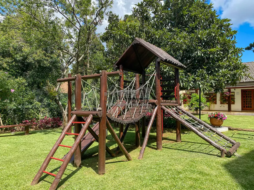 Apartamento com 4 quartos à venda, 188m2 em Campos Do Jordao - SP - imagem 6 Foto 6 de Apartamento com 4 quartos à venda, 188m2 em Campos Do Jordao - SP