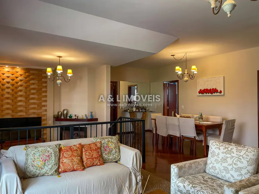 Apartamento com 4 quartos à venda, 188m2 em Campos Do Jordao - SP - imagem 9 Foto 9 de Apartamento com 4 quartos à venda, 188m2 em Campos Do Jordao - SP