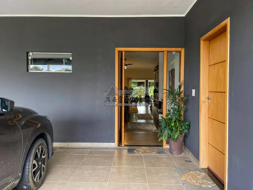 Foto 5 de Casa de Condomínio com 3 quartos à venda, 500m2 em Chácara São Félix, Taubate - SP