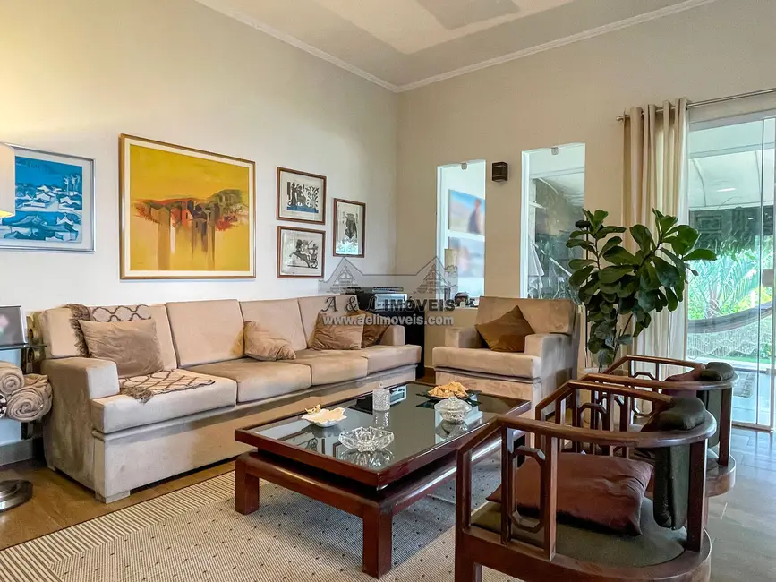 Foto 9 de Casa de Condomínio com 3 quartos à venda, 500m2 em Chácara São Félix, Taubate - SP