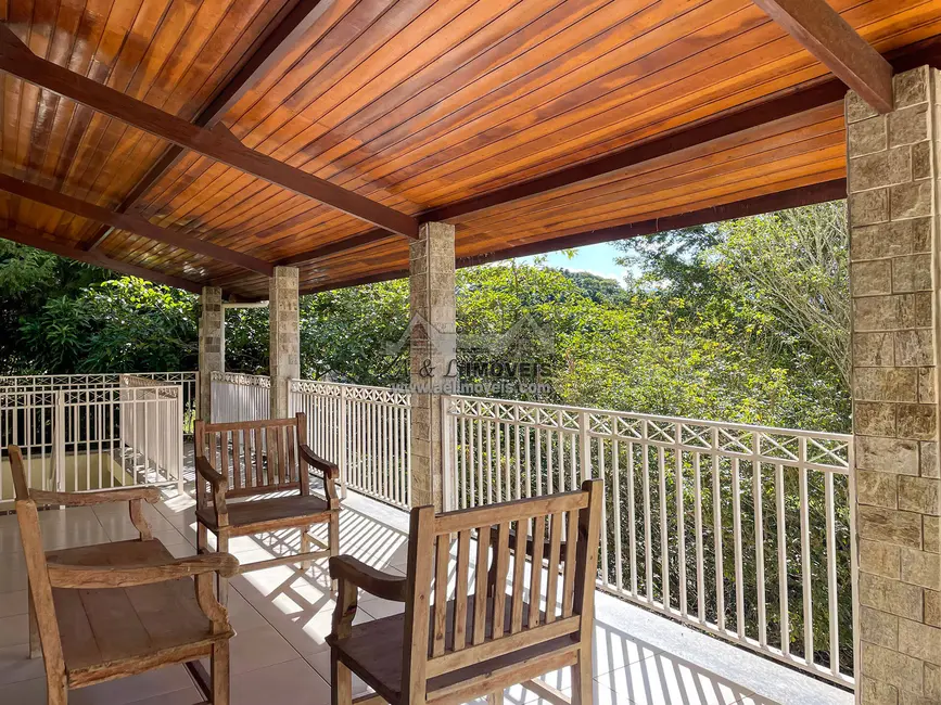 Casa de Condomínio com 3 quartos à venda, 596m2 em Santo Antonio Do Pinhal - SP - imagem 9 Foto 9 de Casa de Condomínio com 3 quartos à venda, 596m2 em Santo Antonio Do Pinhal - SP