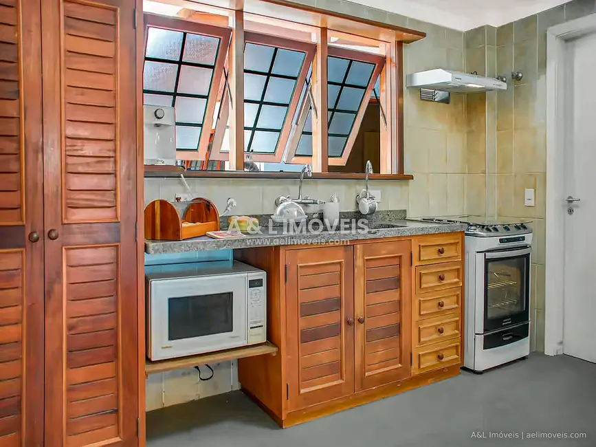 Foto 7 de Apartamento com 5 quartos à venda, 240m2 em Campos Do Jordao - SP