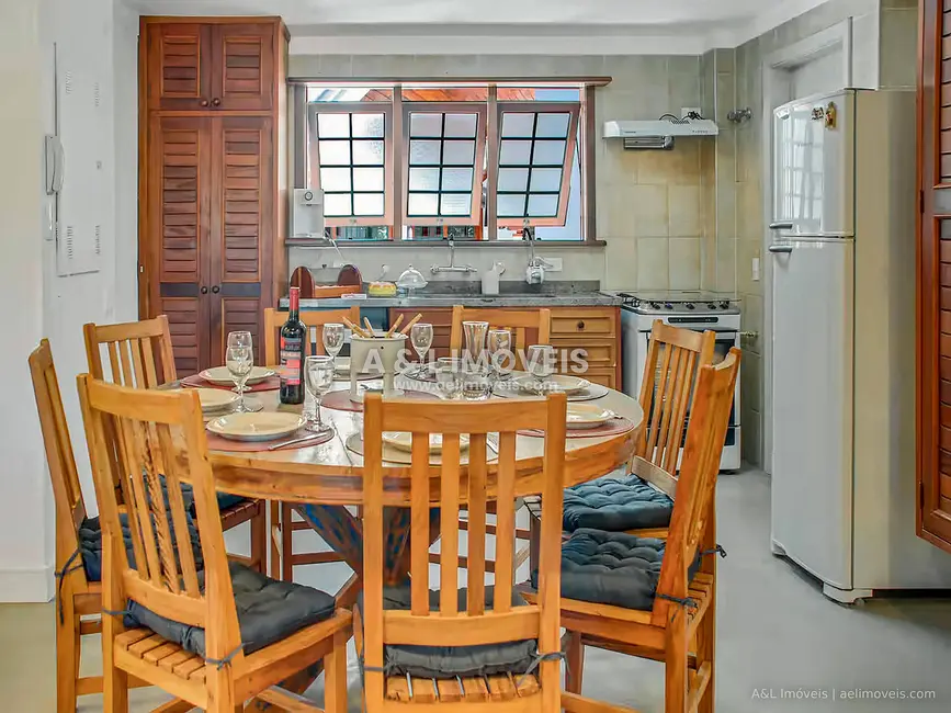 Foto 4 de Apartamento com 5 quartos à venda, 240m2 em Campos Do Jordao - SP