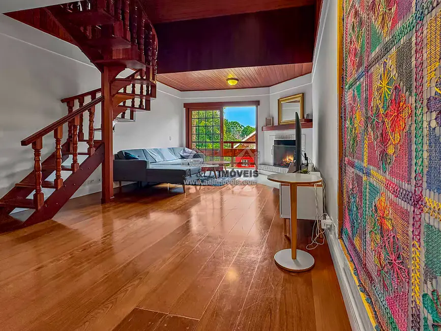 Foto 1 de Apartamento com 5 quartos à venda, 240m2 em Campos Do Jordao - SP