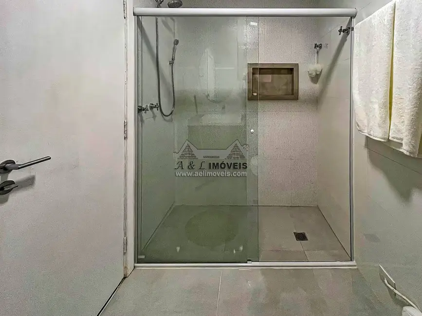 Foto 8 de Apartamento com 5 quartos à venda, 240m2 em Campos Do Jordao - SP