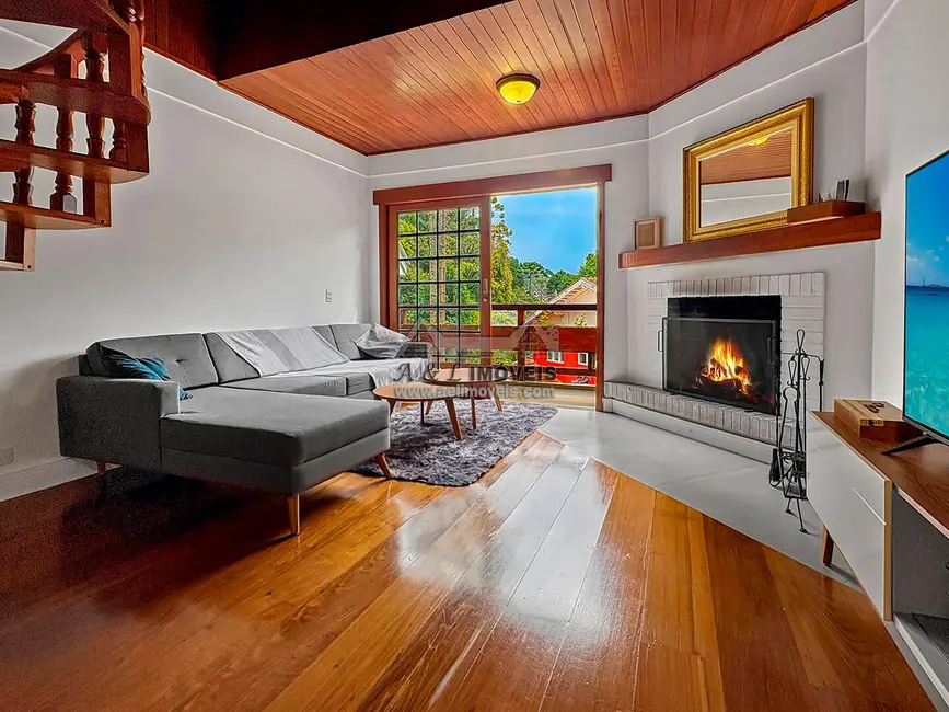 Foto 2 de Apartamento com 5 quartos à venda, 240m2 em Campos Do Jordao - SP