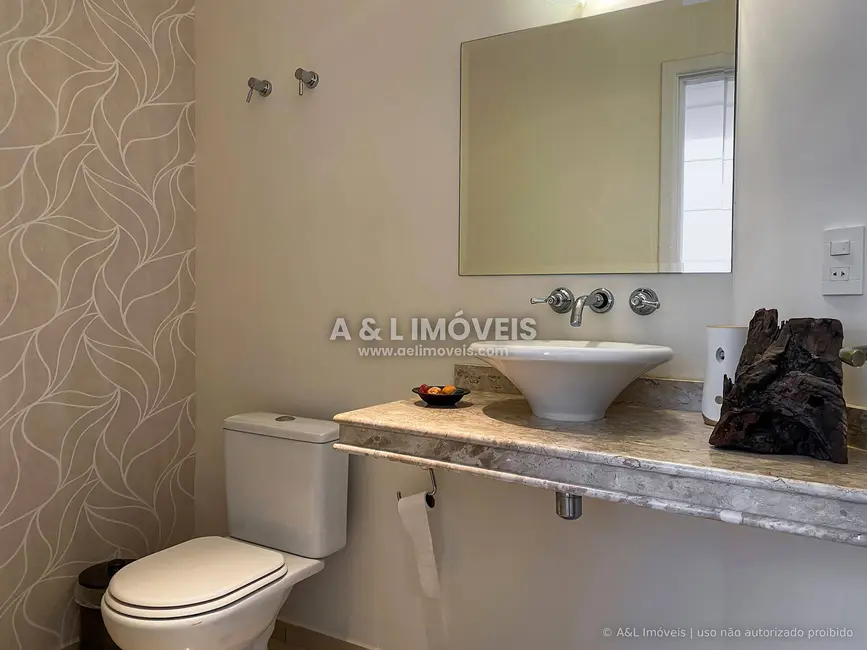 Apartamento com 4 quartos à venda, 232m2 em Campos Do Jordao - SP - imagem 3 Foto 3 de Apartamento com 4 quartos à venda, 232m2 em Campos Do Jordao - SP