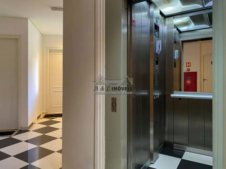 Foto 6 de Apartamento com 4 quartos à venda, 232m2 em Campos Do Jordao - SP