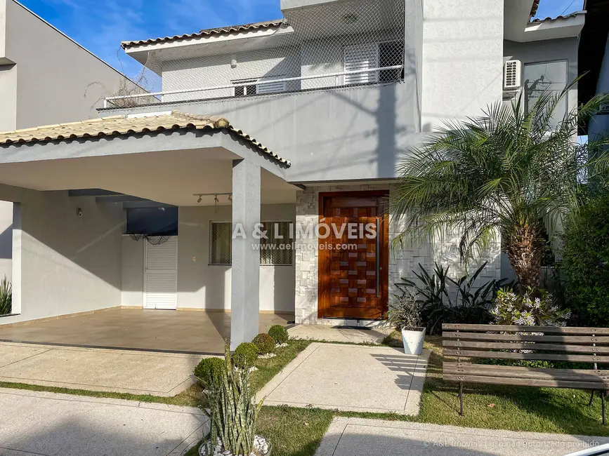 Foto 3 de Casa de Condomínio com 3 quartos à venda, 281m2 em Tremembe - SP