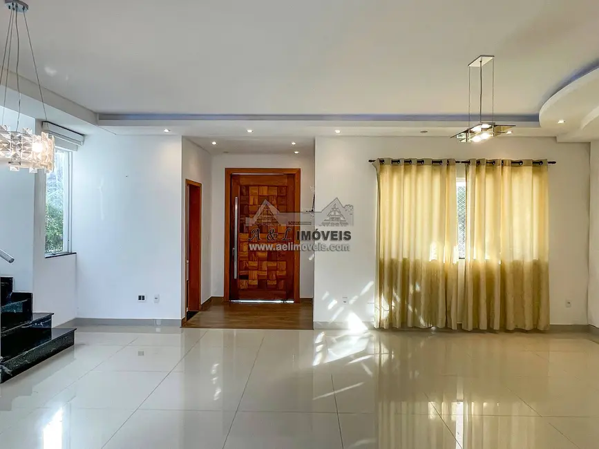 Foto 9 de Casa com 3 quartos à venda, 281m2 em Tremembe - SP