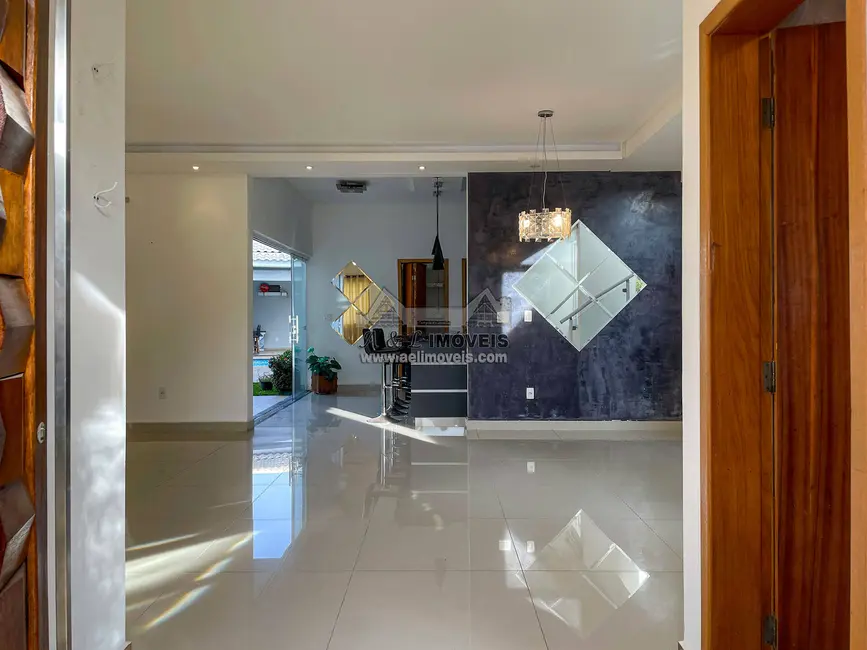 Foto 5 de Casa com 3 quartos à venda, 281m2 em Tremembe - SP