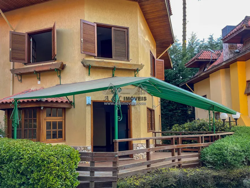 Foto 1 de Casa de Condomínio com 5 quartos à venda, 161m2 em Campos Do Jordao - SP