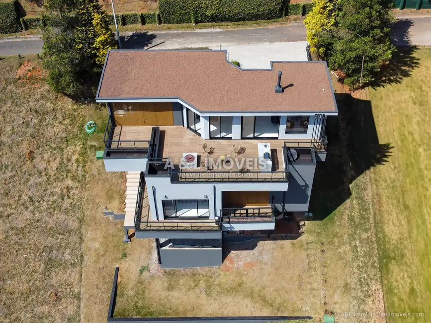 Foto 2 de Casa de Condomínio com 3 quartos à venda, 355m2 em Santo Antonio Do Pinhal - SP