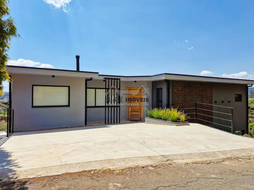 Casa de Condomínio com 3 quartos à venda, 355m2 em Santo Antonio Do Pinhal - SP - imagem 7 Foto 7 de Casa de Condomínio com 3 quartos à venda, 355m2 em Santo Antonio Do Pinhal - SP