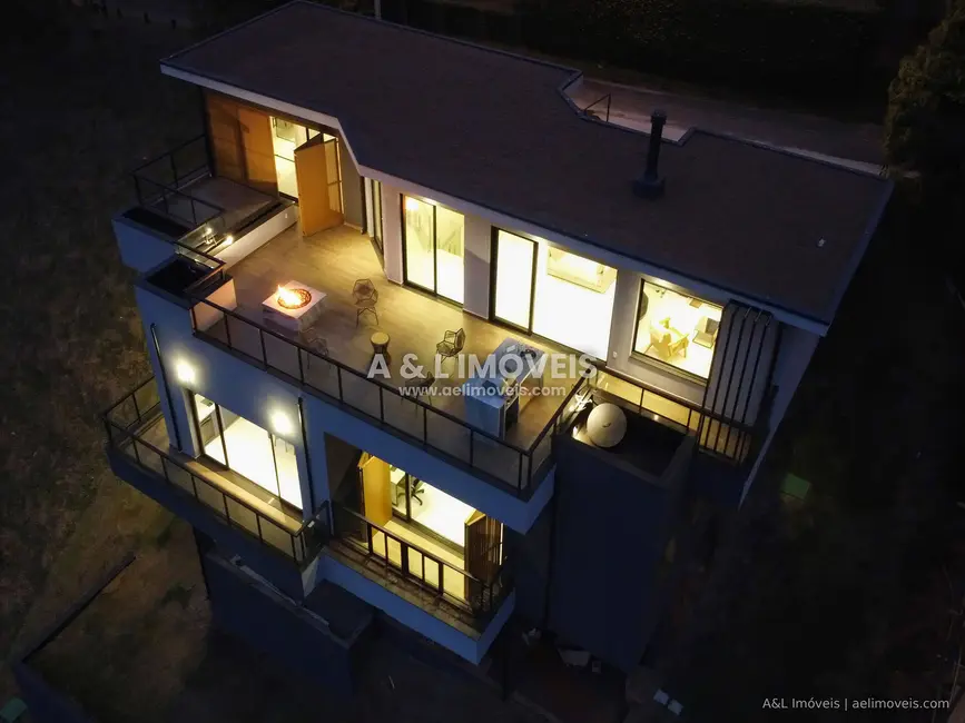 Foto 3 de Casa de Condomínio com 3 quartos à venda, 355m2 em Santo Antonio Do Pinhal - SP