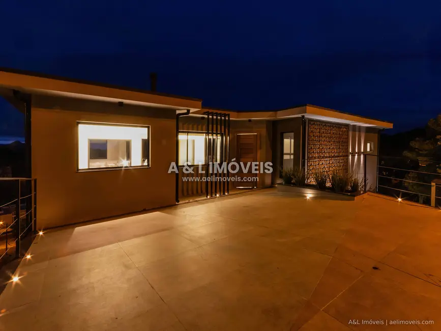 Foto 8 de Casa de Condomínio com 3 quartos à venda, 355m2 em Santo Antonio Do Pinhal - SP