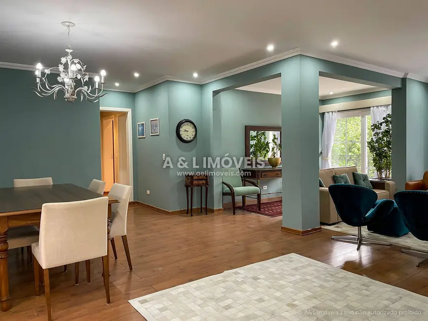 Apartamento com 3 quartos à venda, 176m2 em Campos Do Jordao - SP - imagem 2 Foto 2 de Apartamento com 3 quartos à venda, 176m2 em Campos Do Jordao - SP