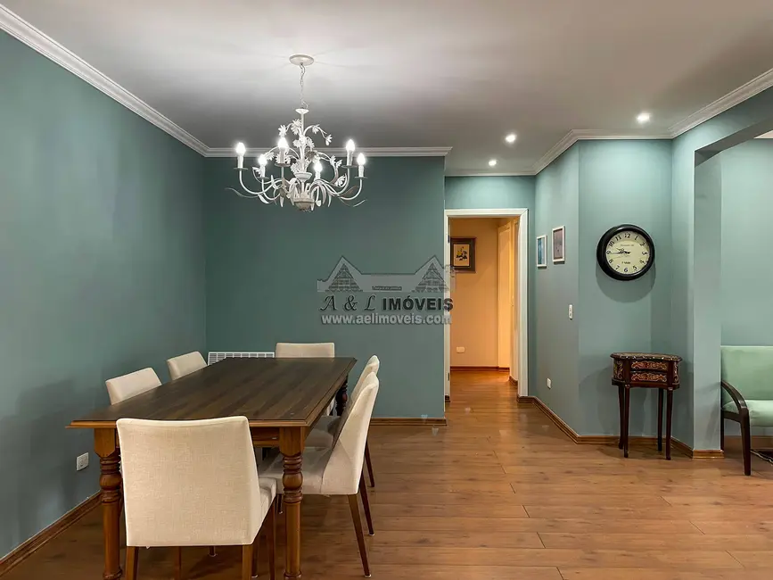 Apartamento com 3 quartos à venda, 176m2 em Campos Do Jordao - SP - imagem 4 Foto 4 de Apartamento com 3 quartos à venda, 176m2 em Campos Do Jordao - SP