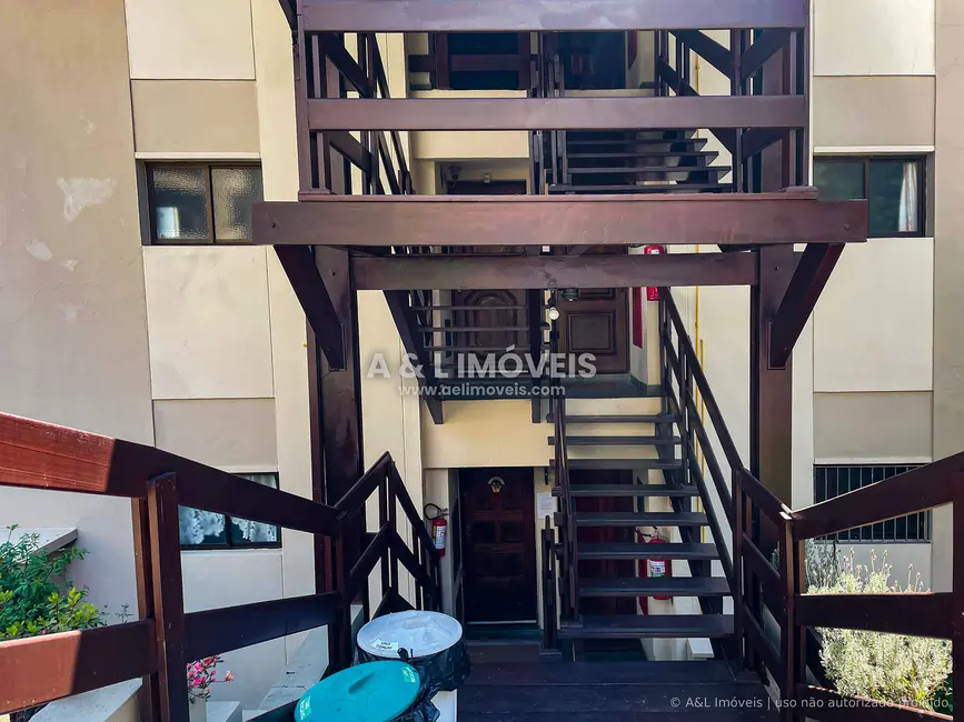Foto 2 de Apartamento com 2 quartos à venda, 71m2 em Campos Do Jordao - SP