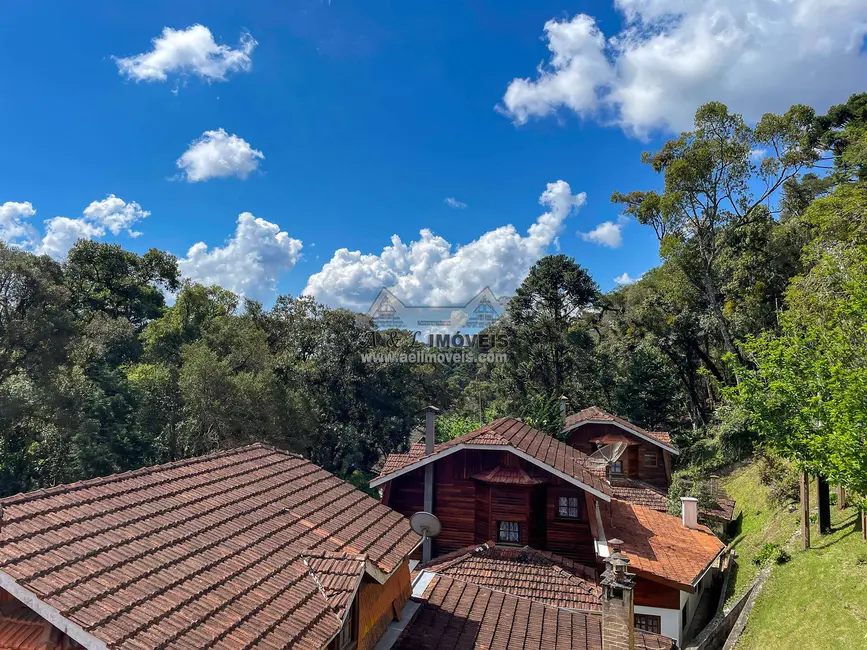 Foto 3 de Casa de Condomínio com 3 quartos à venda, 97m2 em Campos Do Jordao - SP