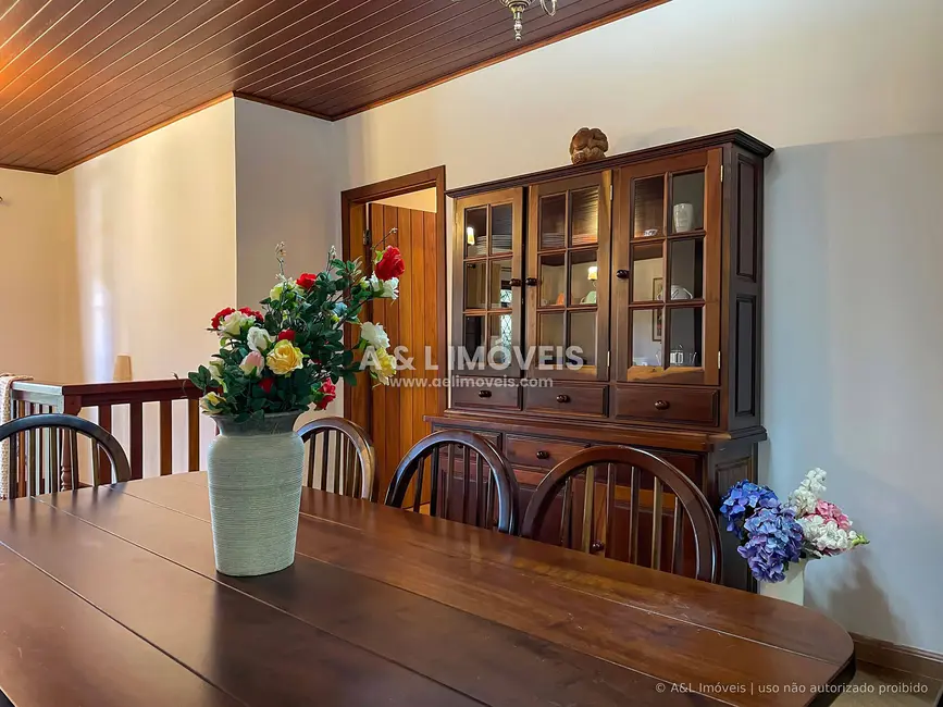Apartamento com 3 quartos à venda, 106m2 em Campos Do Jordao - SP - imagem 8 Foto 8 de Apartamento com 3 quartos à venda, 106m2 em Campos Do Jordao - SP