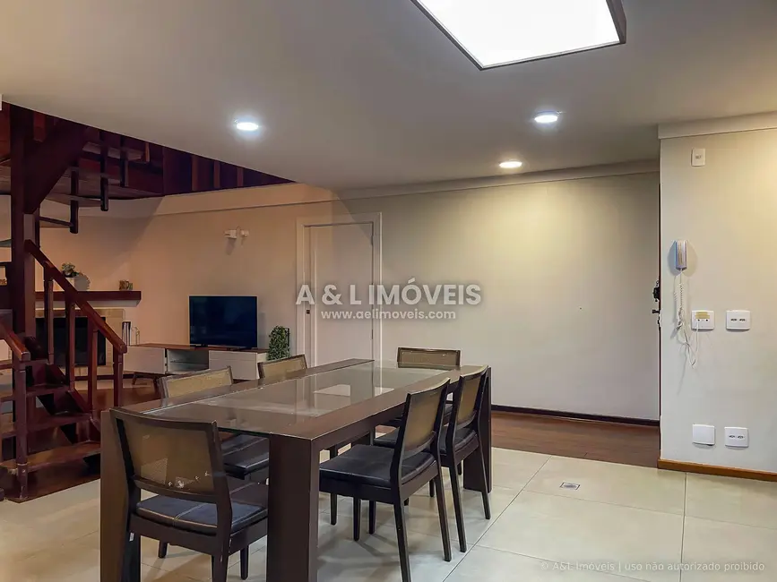 Foto 7 de Apartamento com 4 quartos à venda, 200m2 em Campos Do Jordao - SP