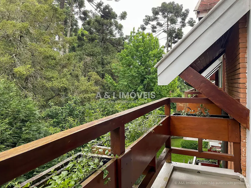 Foto 9 de Apartamento com 4 quartos à venda, 200m2 em Campos Do Jordao - SP