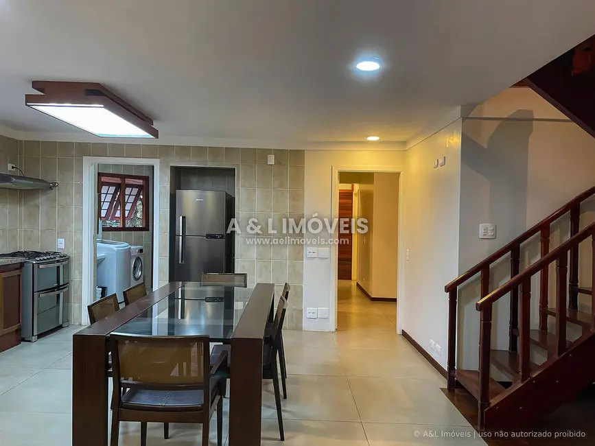 Foto 2 de Apartamento com 4 quartos à venda, 200m2 em Campos Do Jordao - SP
