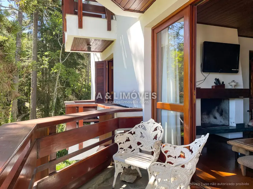Foto 9 de Apartamento com 3 quartos à venda, 147m2 em Campos Do Jordao - SP
