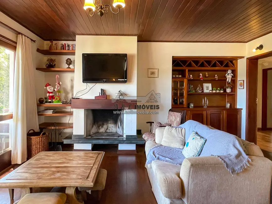 Apartamento com 3 quartos à venda, 147m2 em Campos Do Jordao - SP - imagem 7 Foto 7 de Apartamento com 3 quartos à venda, 147m2 em Campos Do Jordao - SP