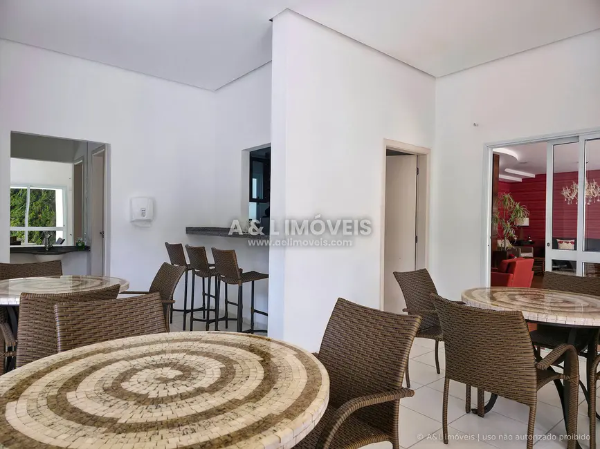 Foto 6 de Apartamento com 4 quartos à venda, 229m2 em Campos Do Jordao - SP