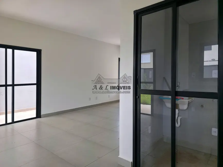 Foto 8 de Casa de Condomínio com 3 quartos à venda, 140m2 em Morada dos Nobres, Taubate - SP