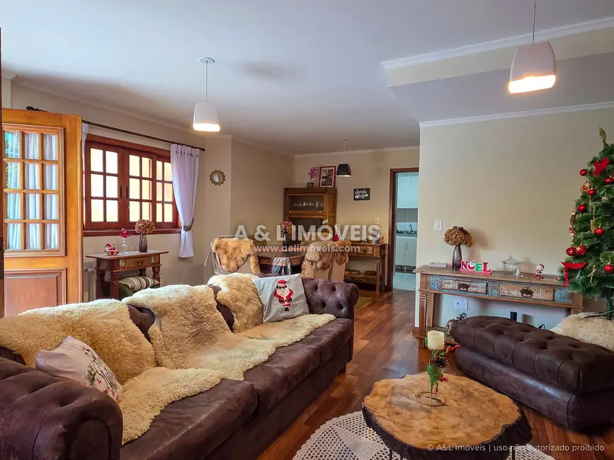 Foto 6 de Casa de Condomínio com 4 quartos à venda, 161m2 em Campos Do Jordao - SP