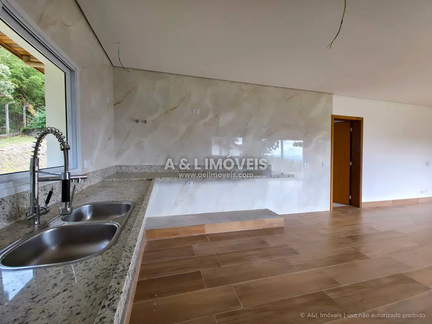 Foto 9 de Casa de Condomínio com 5 quartos à venda, 248m2 em Campos Do Jordao - SP