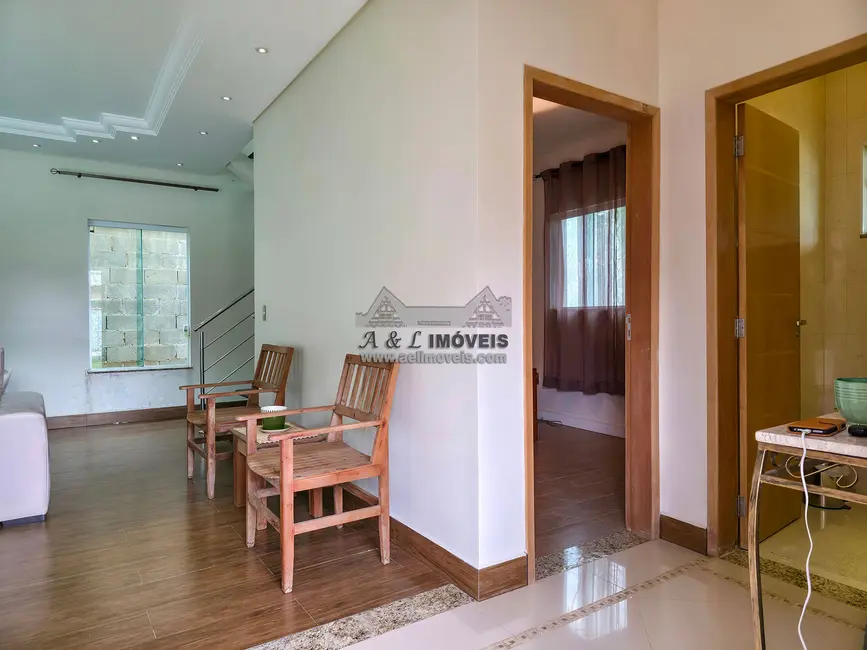 Foto 6 de Casa com 5 quartos à venda, 313m2 em Tremembe - SP