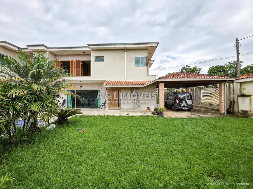 Foto 3 de Casa com 5 quartos à venda, 313m2 em Tremembe - SP