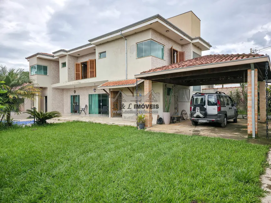 Foto 1 de Casa com 5 quartos à venda, 313m2 em Tremembe - SP