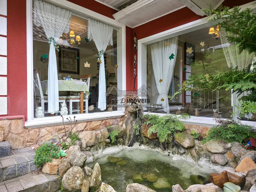 Foto 5 de Pousada com 8 quartos à venda, 297m2 em Campos Do Jordao - SP