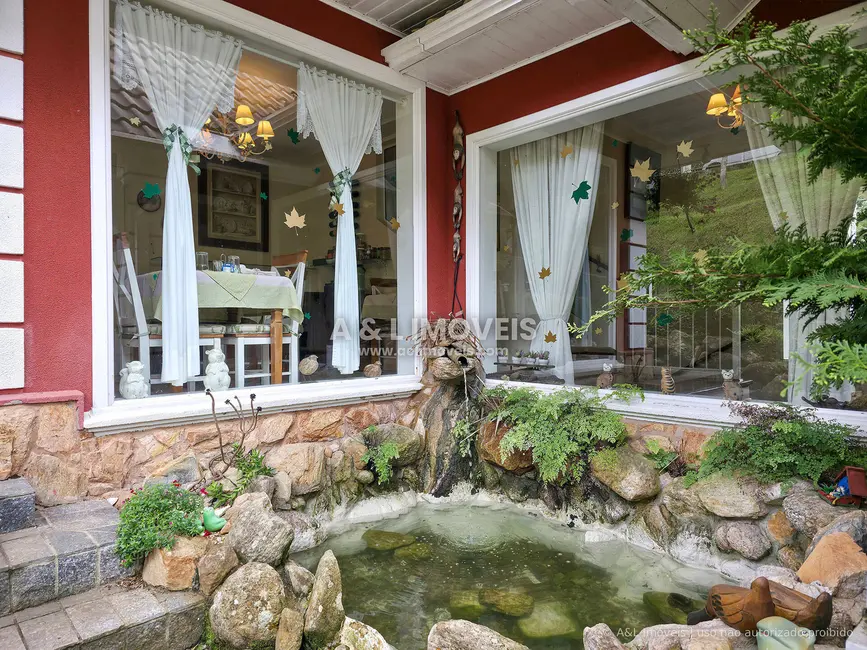 Foto 5 de Pousada com 8 quartos à venda, 297m2 em Campos Do Jordao - SP