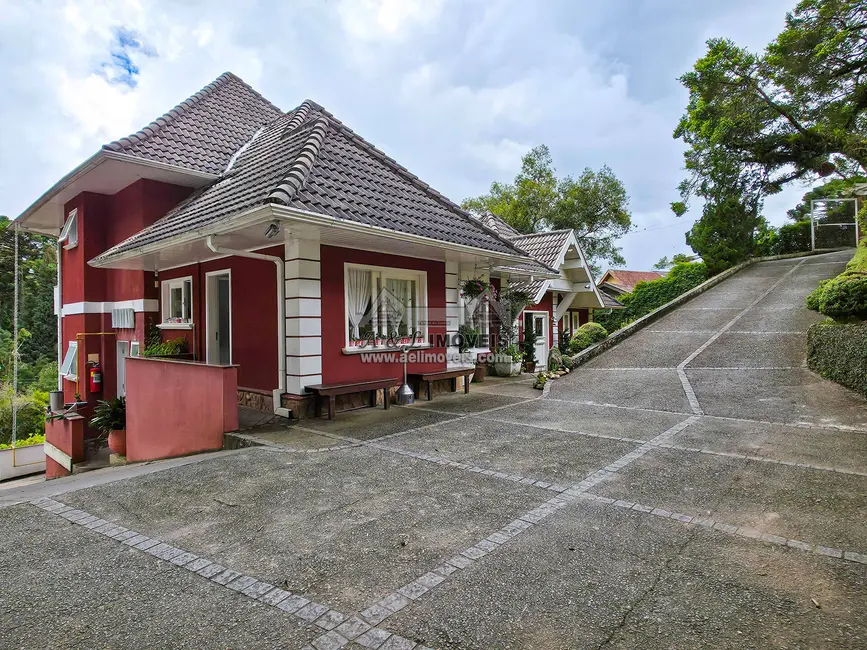 Foto 3 de Pousada com 8 quartos à venda, 297m2 em Campos Do Jordao - SP