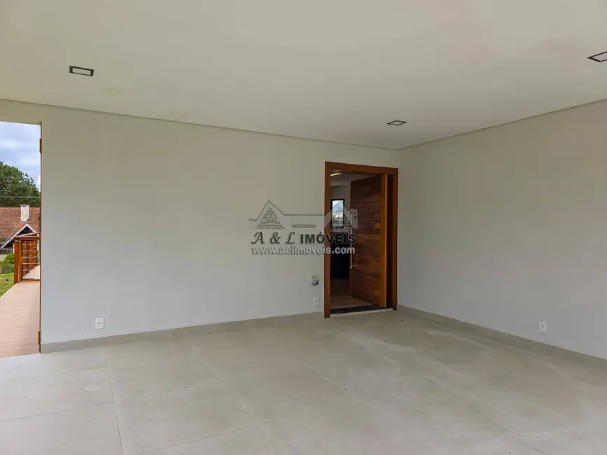 Foto 4 de Casa de Condomínio com 4 quartos à venda, 254m2 em Campos Do Jordao - SP