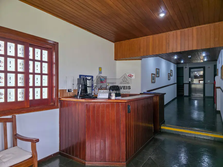 Foto 3 de Apartamento com 2 quartos à venda, 75m2 em Campos Do Jordao - SP