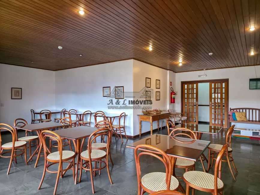 Foto 9 de Apartamento com 2 quartos à venda, 75m2 em Campos Do Jordao - SP