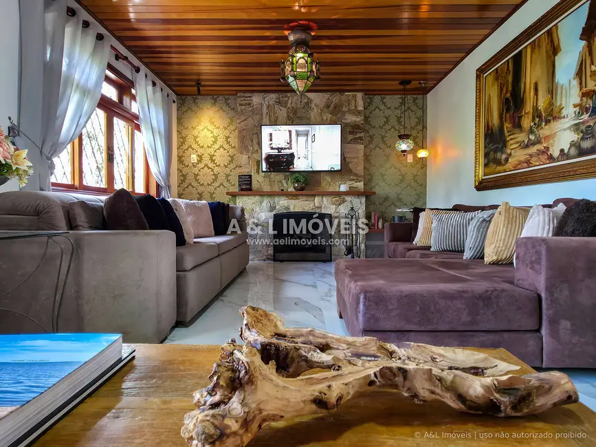 Foto 6 de Apartamento com 3 quartos à venda, 106m2 em Campos Do Jordao - SP