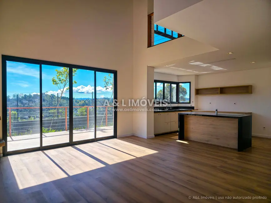 Foto 6 de Casa de Condomínio com 4 quartos à venda, 254m2 em Campos Do Jordao - SP