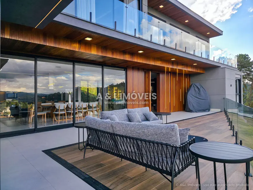 Foto 8 de Casa de Condomínio com 4 quartos à venda, 450m2 em Campos Do Jordao - SP