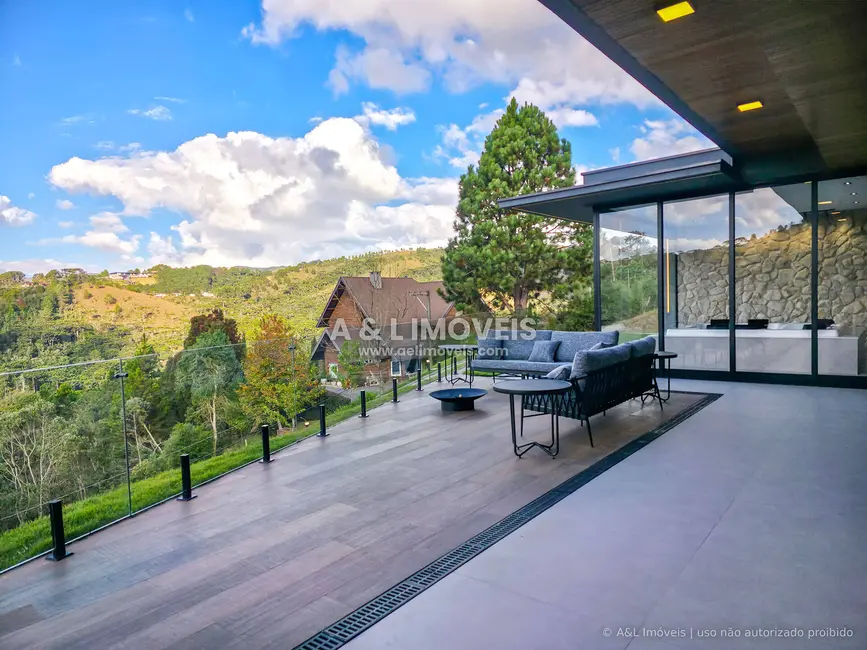 Foto 3 de Casa de Condomínio com 4 quartos à venda, 450m2 em Campos Do Jordao - SP