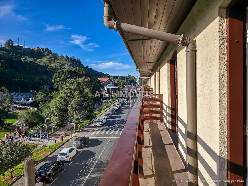 Foto 4 de Apartamento com 3 quartos à venda, 126m2 em Campos Do Jordao - SP